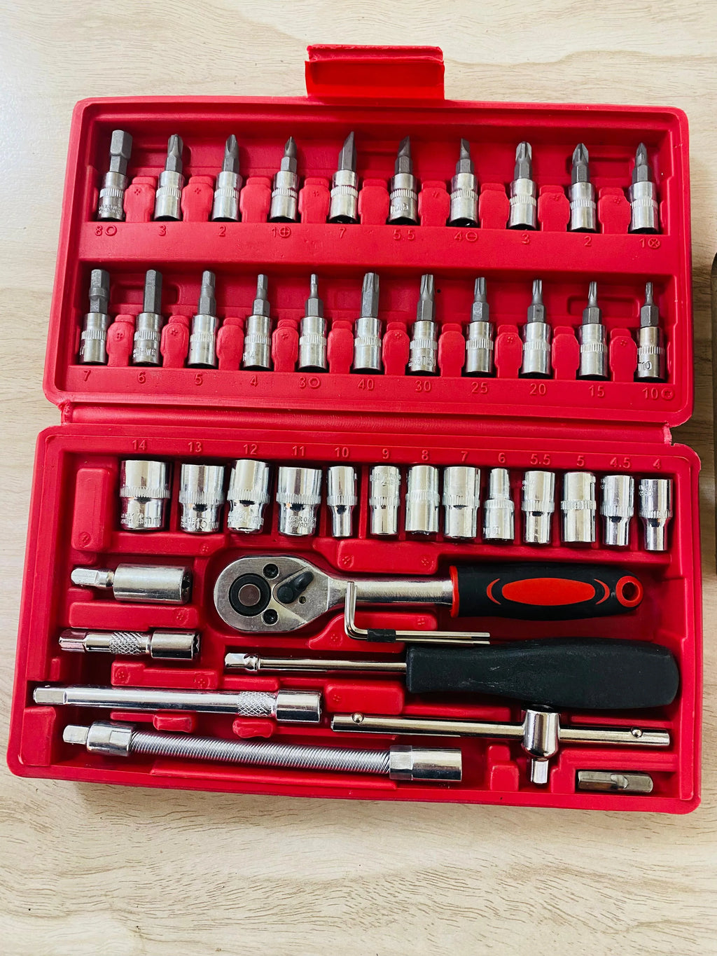 46 PEICE TOOL KIT