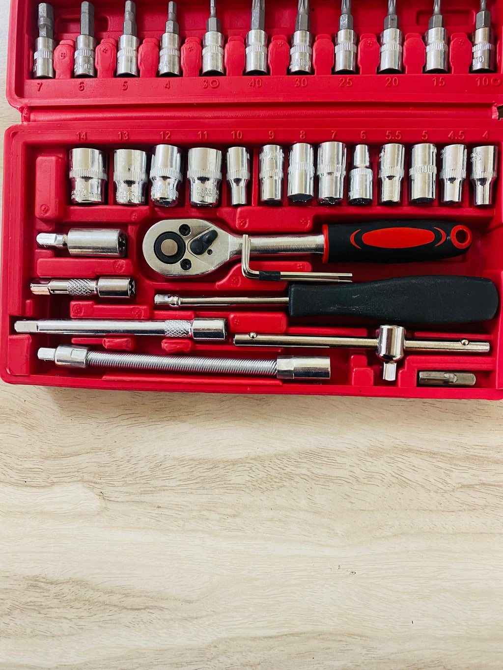 46 PEICE TOOL KIT